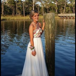 Sherri hill prom dress